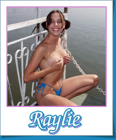Amateur Raylie Pictures